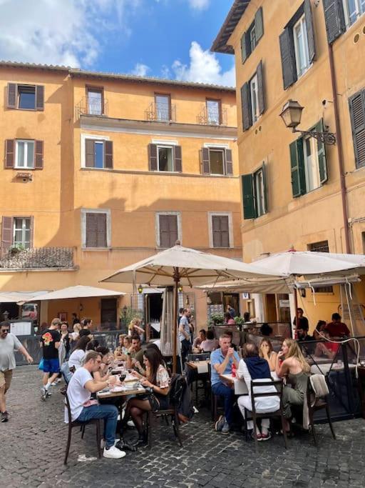 Lovely Apartment In Via Della Scala, Trastevere Řím Exteriér fotografie