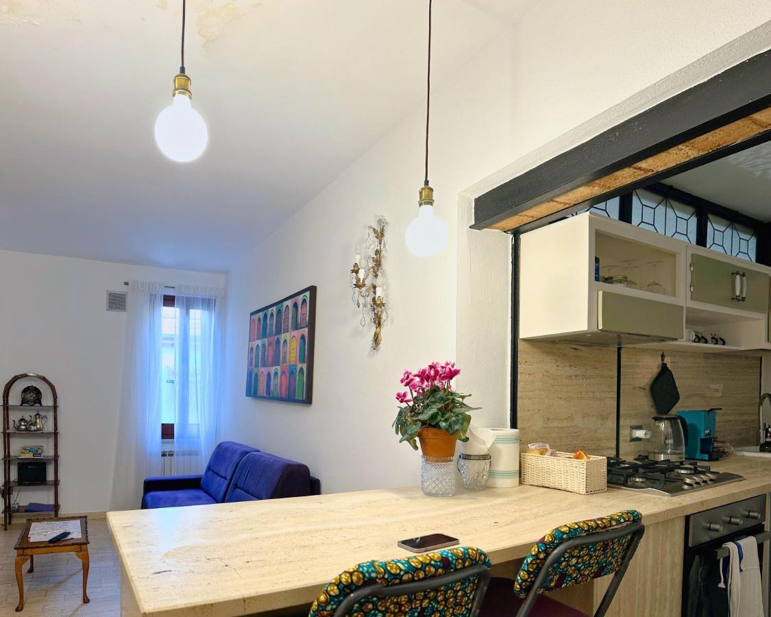 Lovely Apartment In Via Della Scala, Trastevere Řím Exteriér fotografie